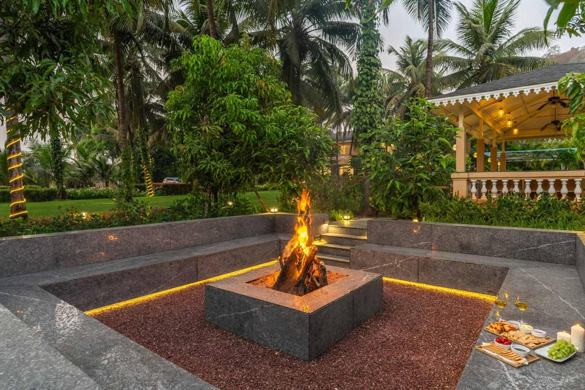 Stayvista At Amara Villa Luxury Collection With Private Pool & Gazebo Alibaug Exterior foto