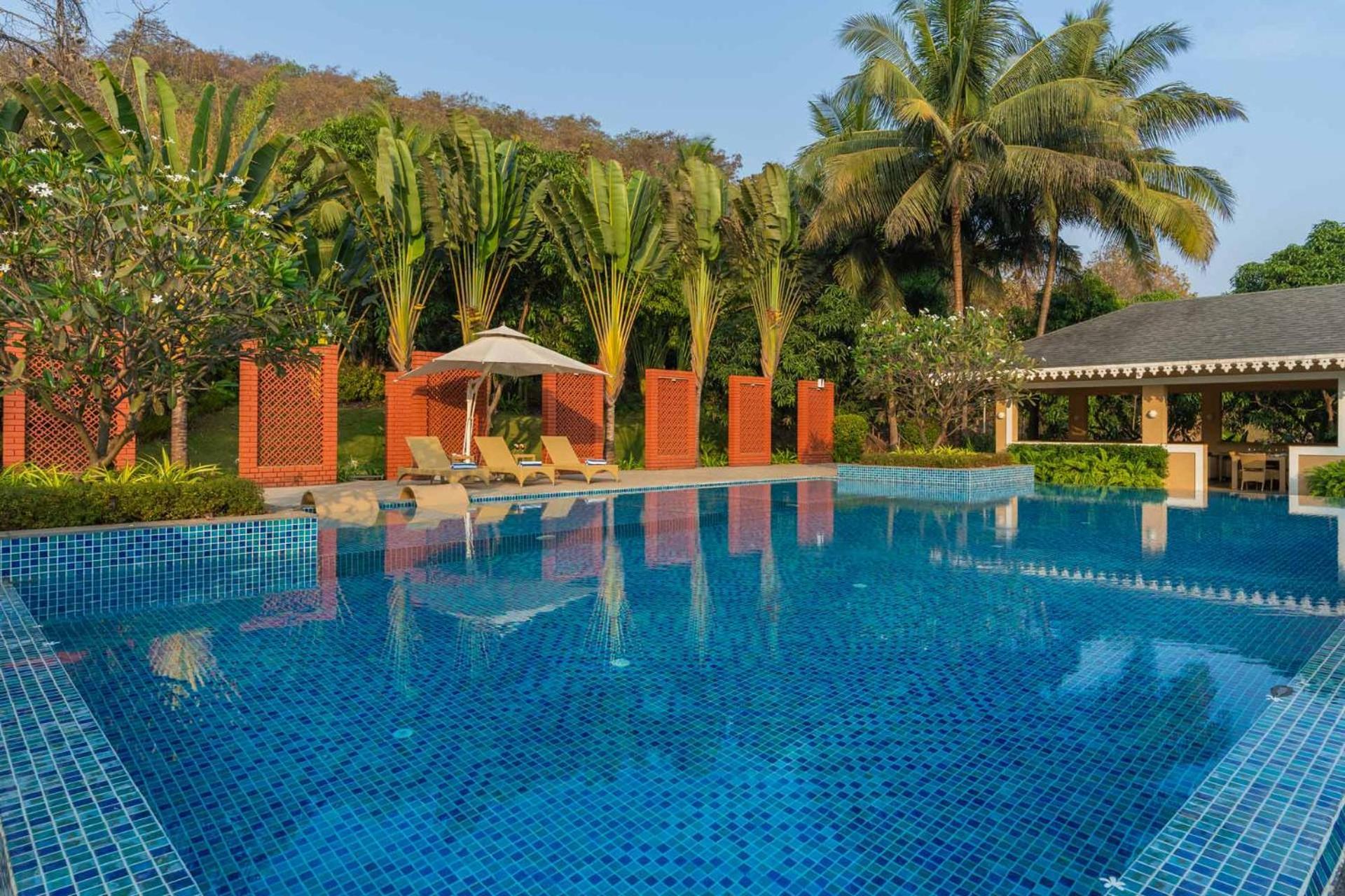 Stayvista At Amara Villa Luxury Collection With Private Pool & Gazebo Alibaug Exterior foto